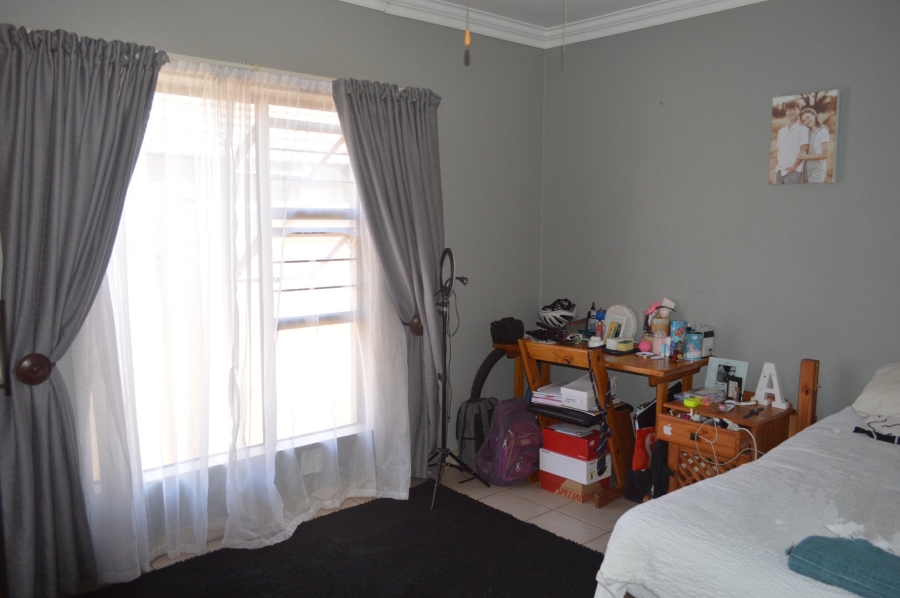 2 Bedroom Property for Sale in Doringkruin North West
